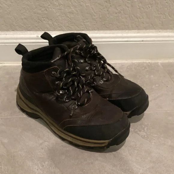 Timberland | Shoes | Timberland Brown And Black Boots Rugged  display picture 1